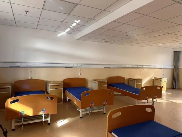 电影《捕风追影》：在经典之上再塑新经典